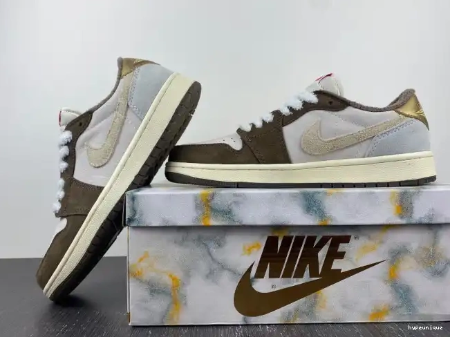 HYPE Rabbit Air the Year Low Retro 1 DV1312-200 Jordan of OG 0505